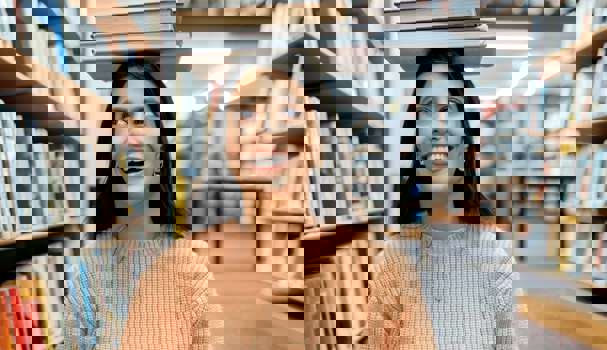 College Real Rewards Card